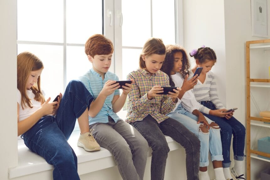Jogos eletrônicos na infância